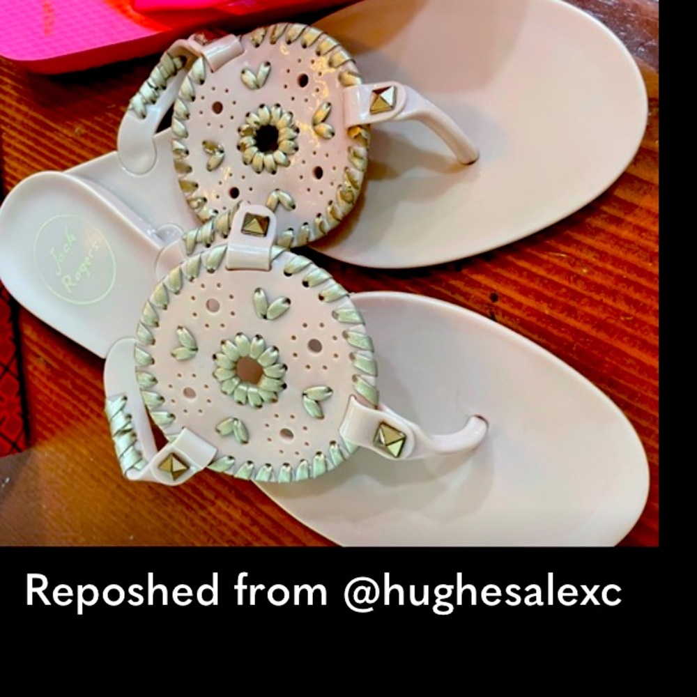 Jack Rogers sandals so cute!! Great condition